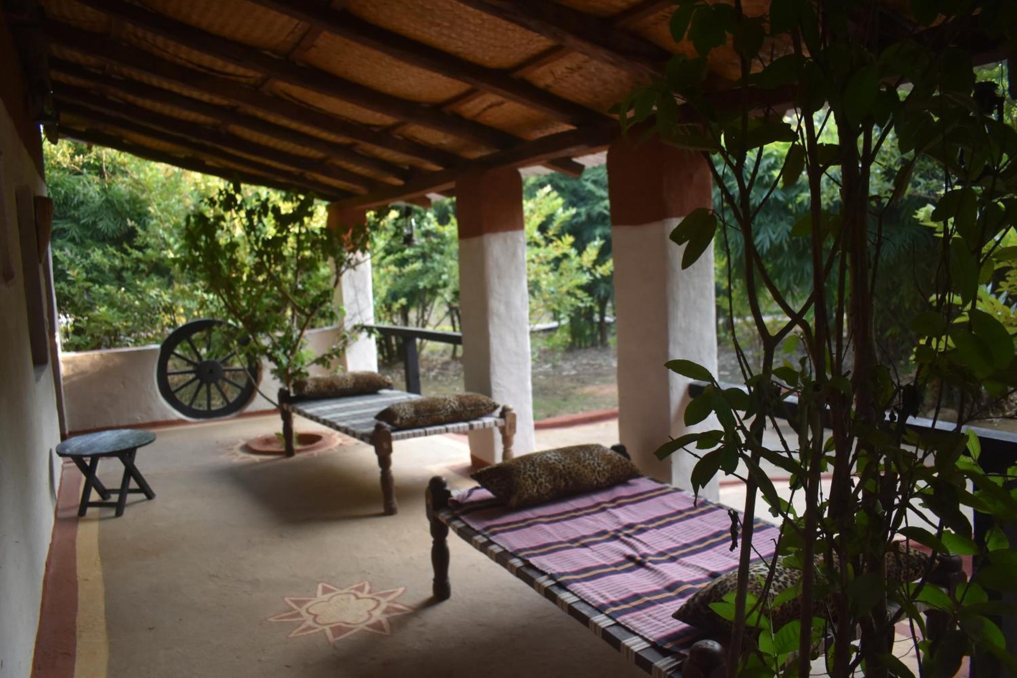 Aranyak Resort Tāla Extérieur photo