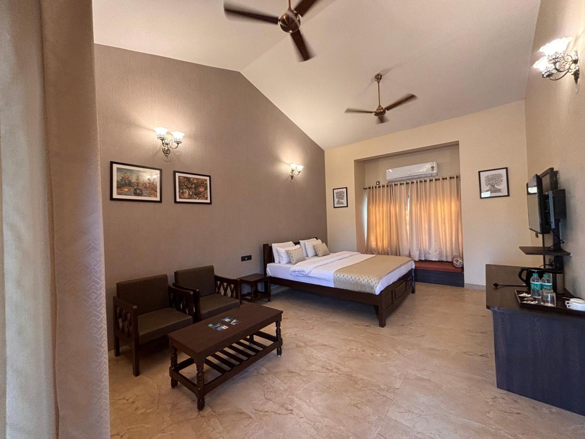 Aranyak Resort Tāla Extérieur photo