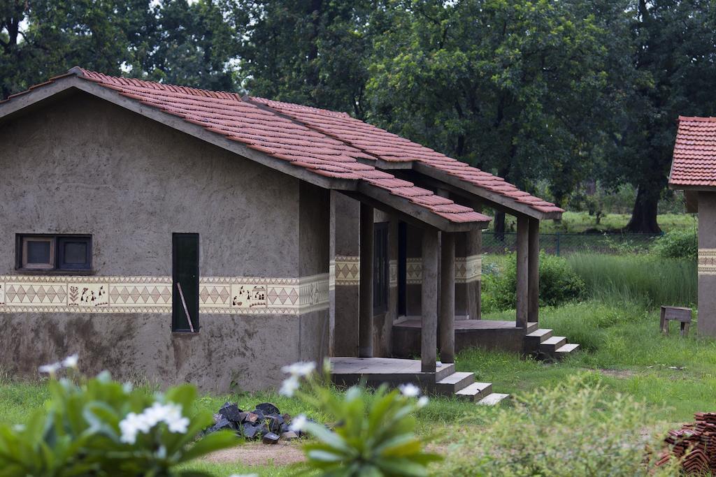 Aranyak Resort Tāla Extérieur photo
