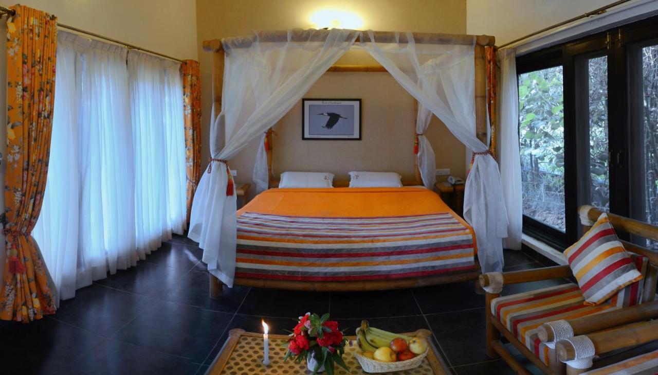 Aranyak Resort Tāla Extérieur photo