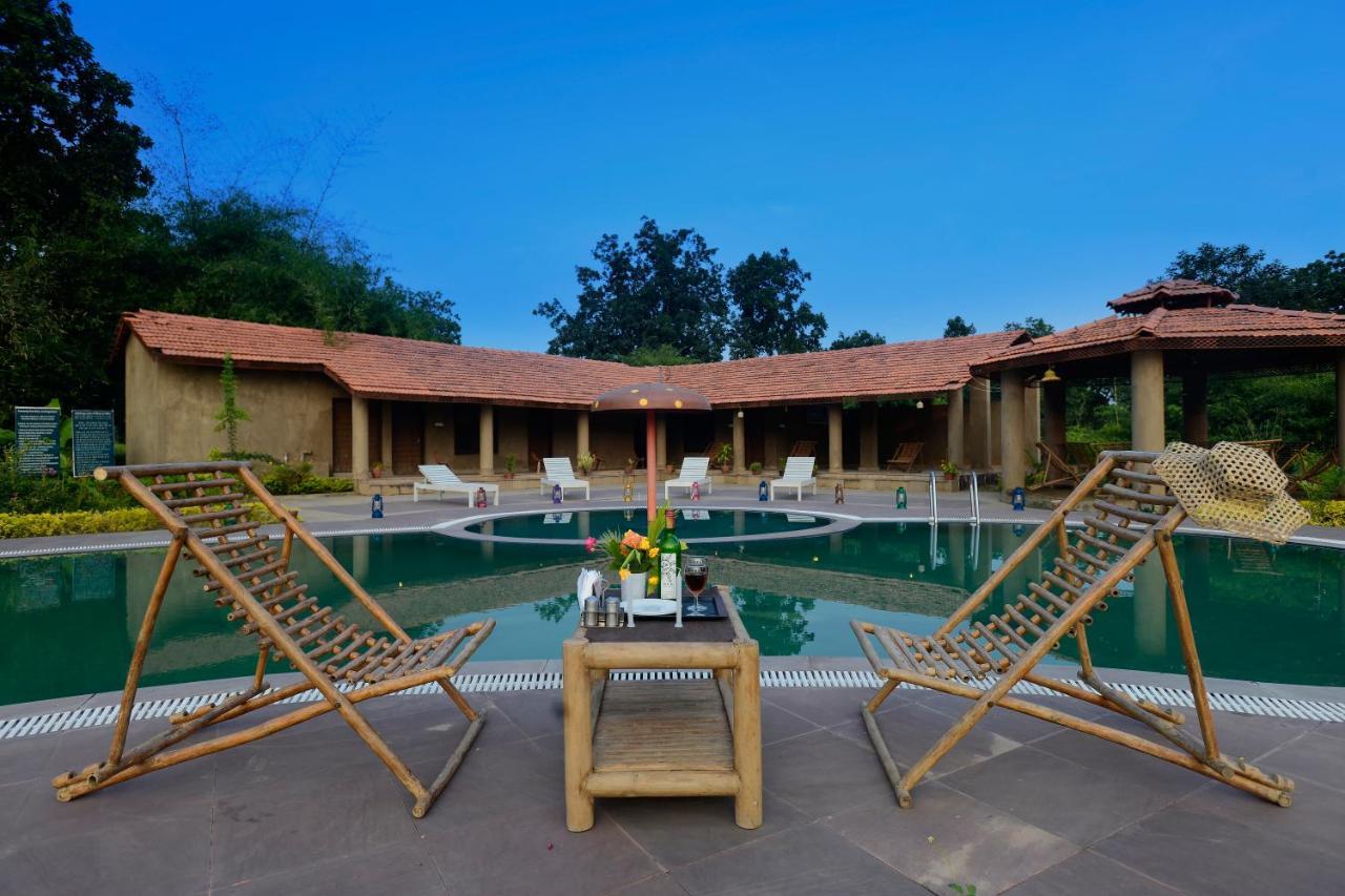 Aranyak Resort Tāla Extérieur photo