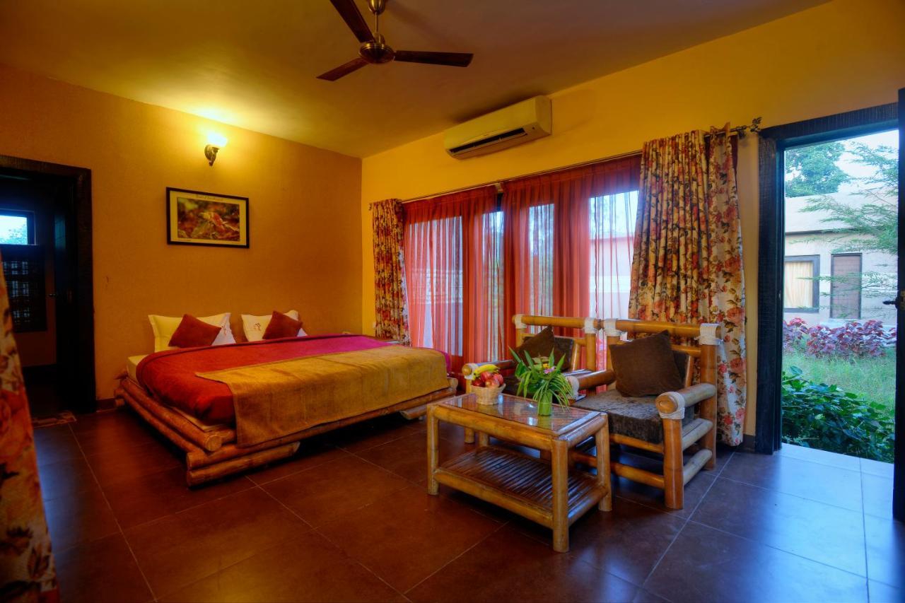 Aranyak Resort Tāla Extérieur photo
